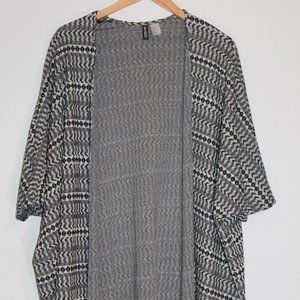 Divided open cardigan